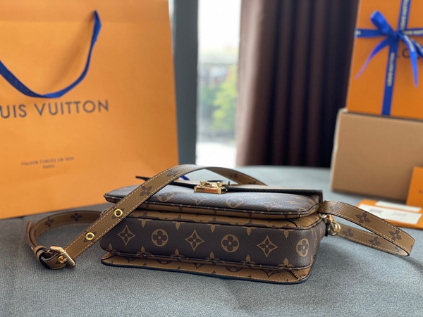 ルイヴィトンバッグ側面デザイン